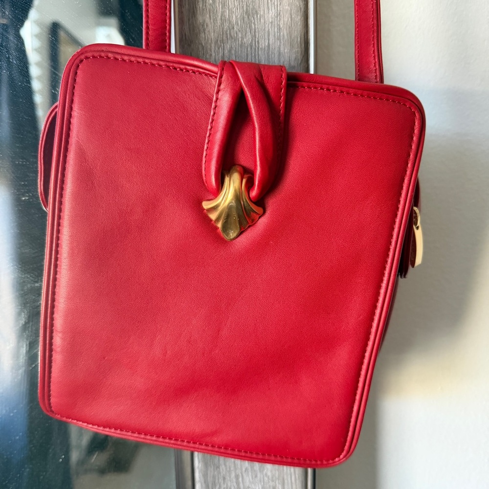 Vintage Liz Claiborne Red Leather Bag